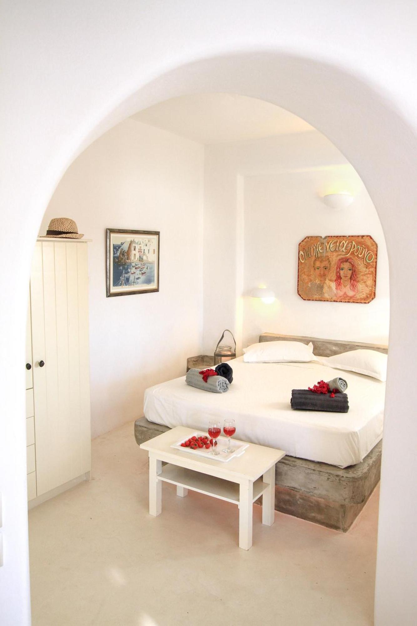 Shades Of White Villas Emporio  Dış mekan fotoğraf